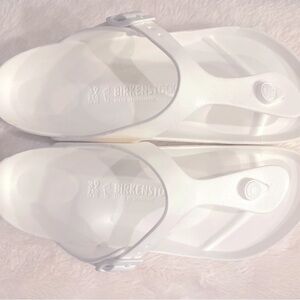 Birkenstock Cream Sandals - Size 39/US Size 8-8.5